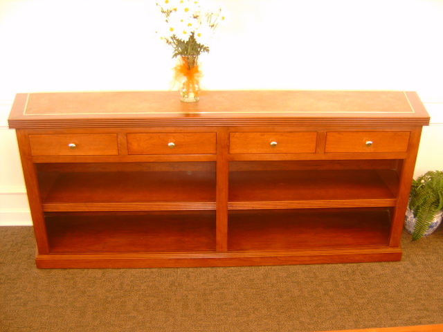 Cherry Fluted Buffet